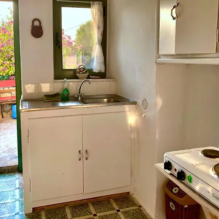 The Old Cafe At Myrtidia Apartment Limnaria (Kythira)